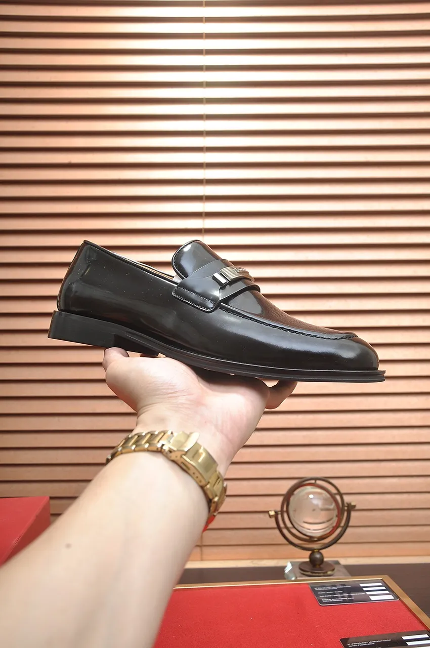 Men's shoes 💰620💶 [Ferragamo/Ferragamo] The latest model in the counter. Original imported open-sided high-quality cowhide hand-woven + imported 🐂 cowhide + original luxury metal buckle + original combination outsole. Comparative and stress-free 38--45 (45 custom-made)